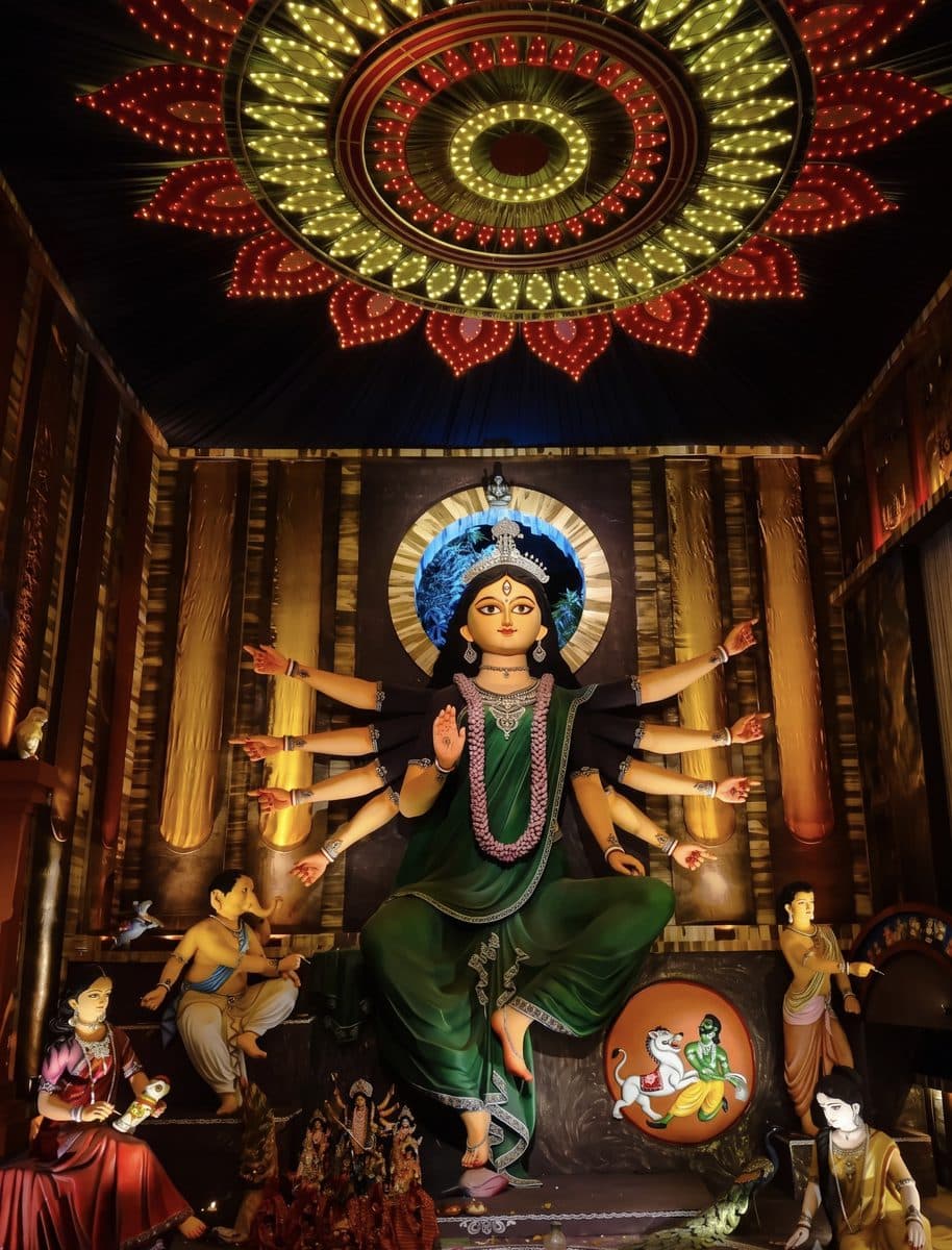 Deshapriya Park Durga Puja
